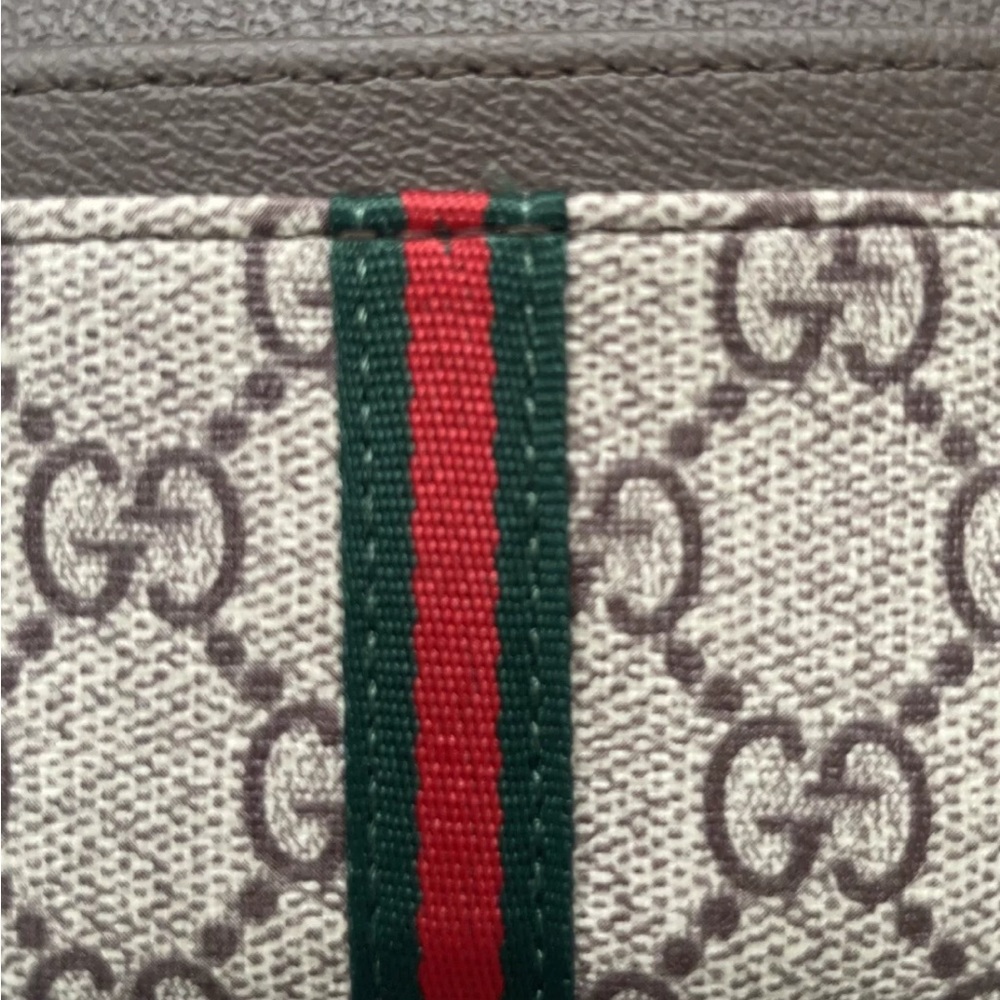 Gucci Beige and Brown GG Card Holder with Red and Green Stripe - Picture 3 of 4